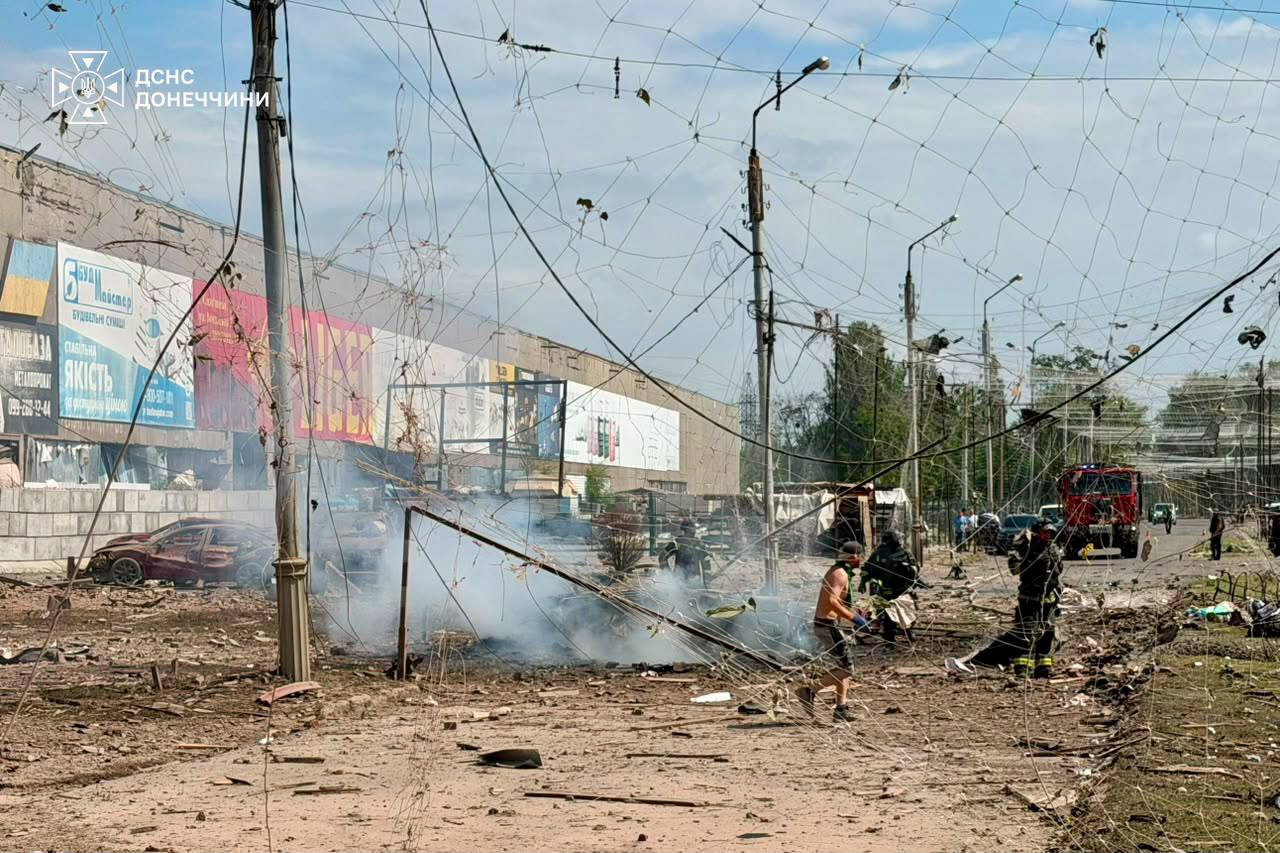 Russian Strike Kills 10 at Ukraine Defense Event Near Kyiv
