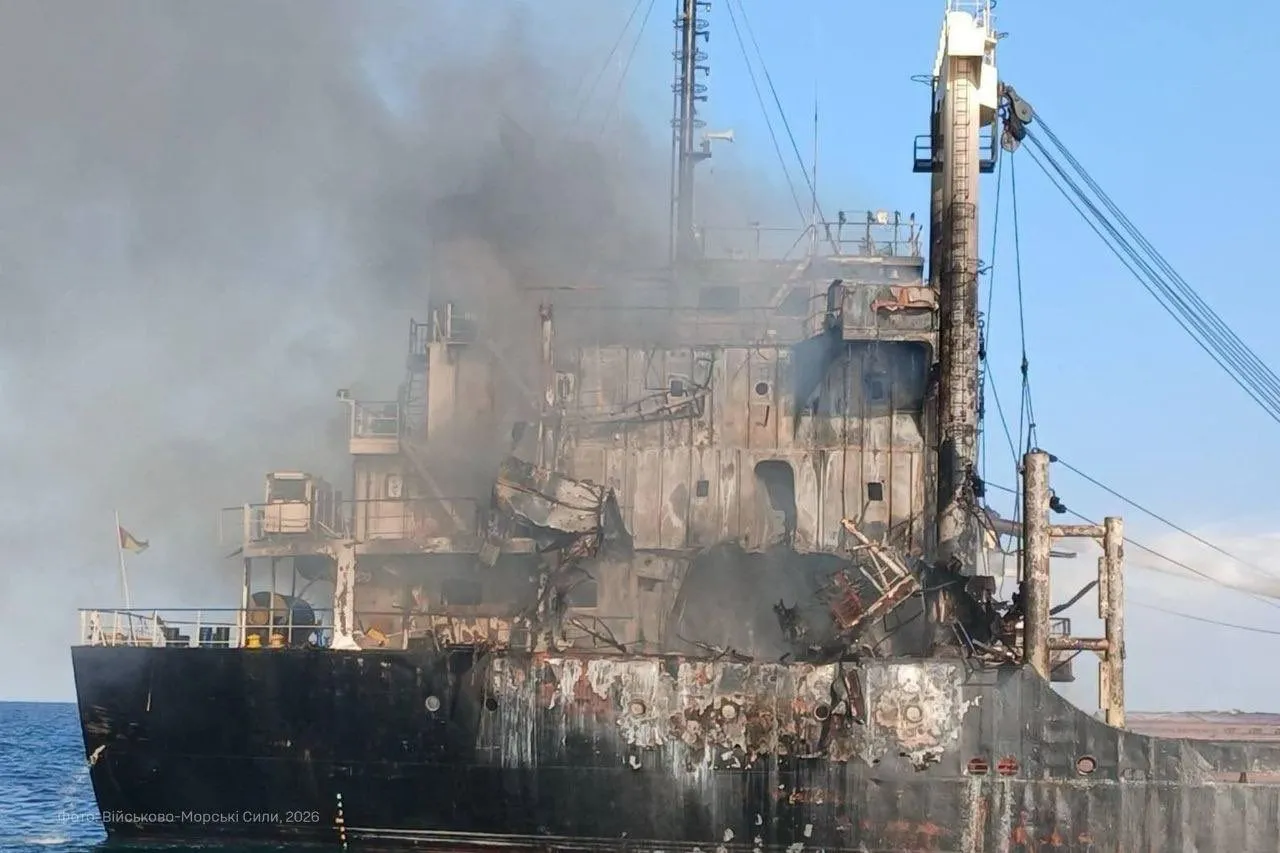 Russian missiles kill ten aboard Turkish-owned grain ship leaving Odesa