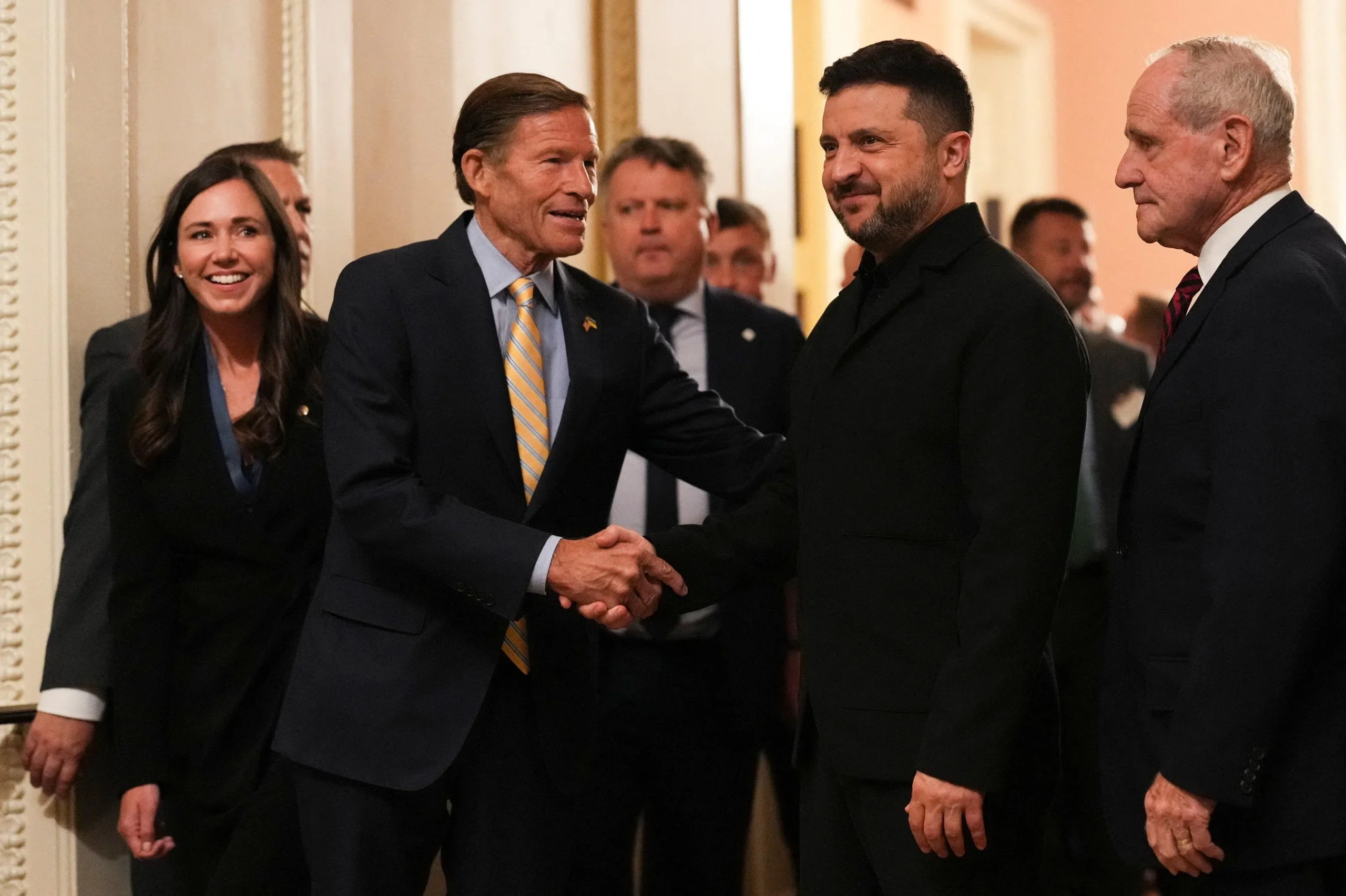 Senate Sanctions Bill Targets Russian Energy Buyers as Zelensky Visits
