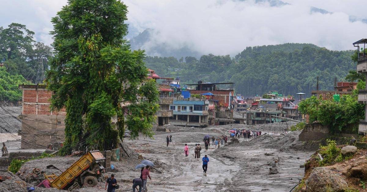 UK team reaches Nepal as flood toll hits 626 and China reports just seven deaths
