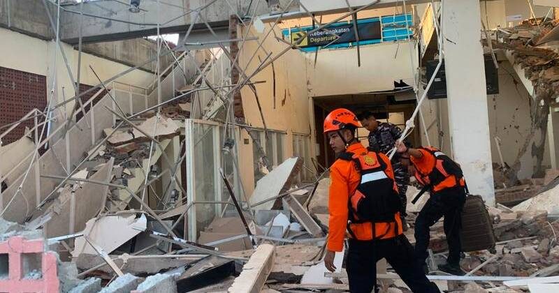 Earthquake off Flores kills 20 as Indonesian rescue updates raise toll