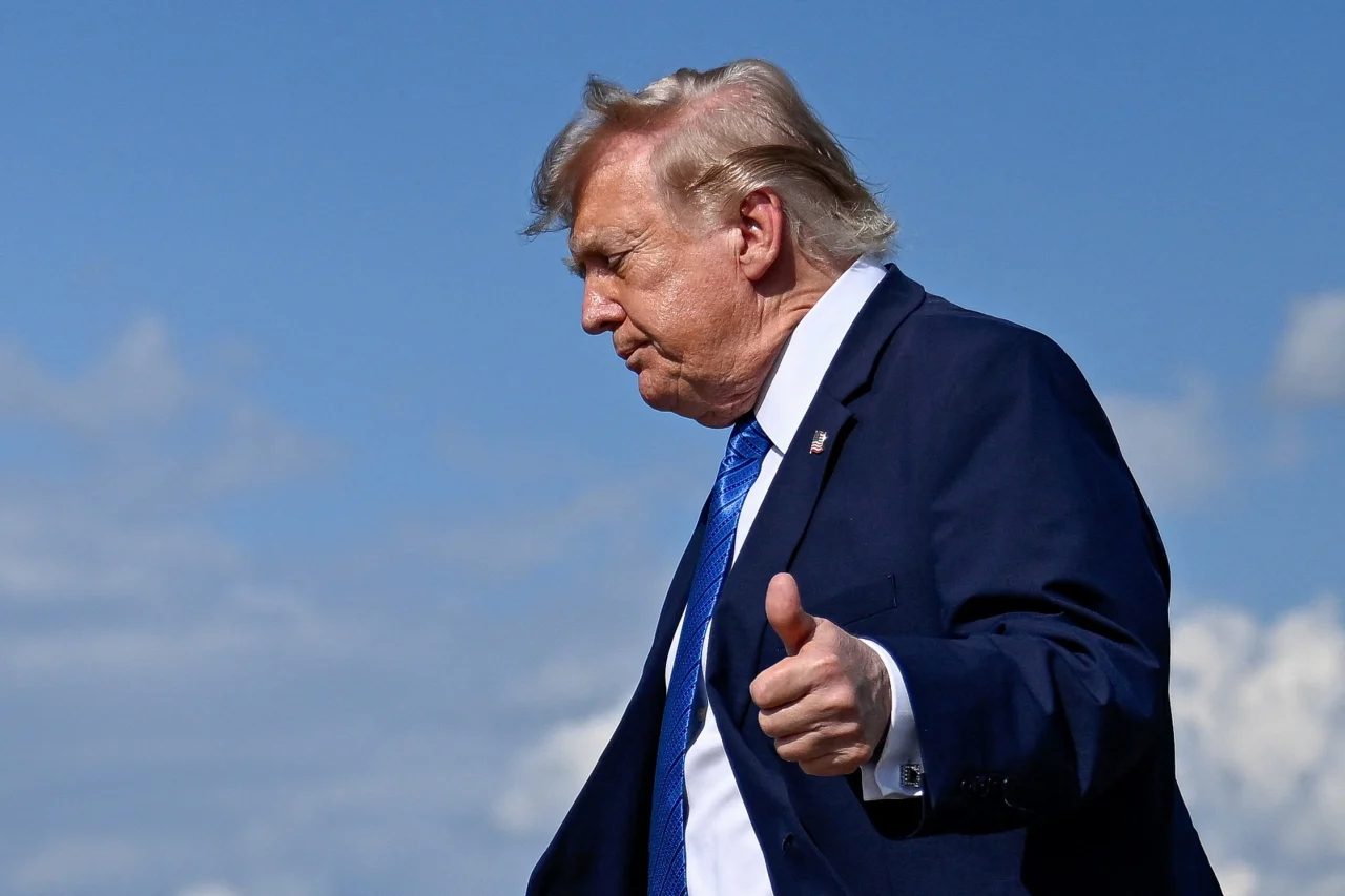 Trump Pauses Iran Strike Pending Rapid Hormuz Deal