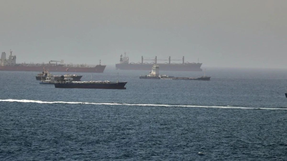 Oman spill hits coast while separate slicks form near Iran amid tanker strikes