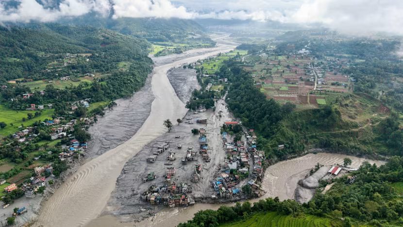 Border floods kill 1,384 but only Indian press questions China link