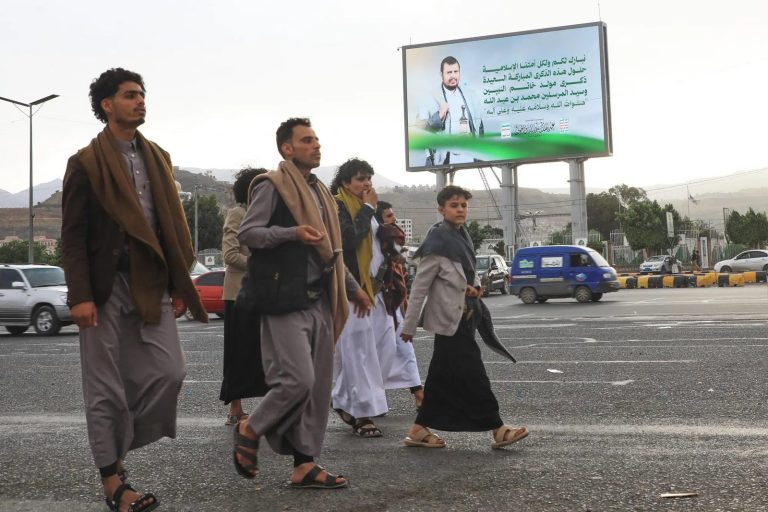 Houthi Strikes Wound 73 Civilians in Saudi Cities and Test Pakistan Pact