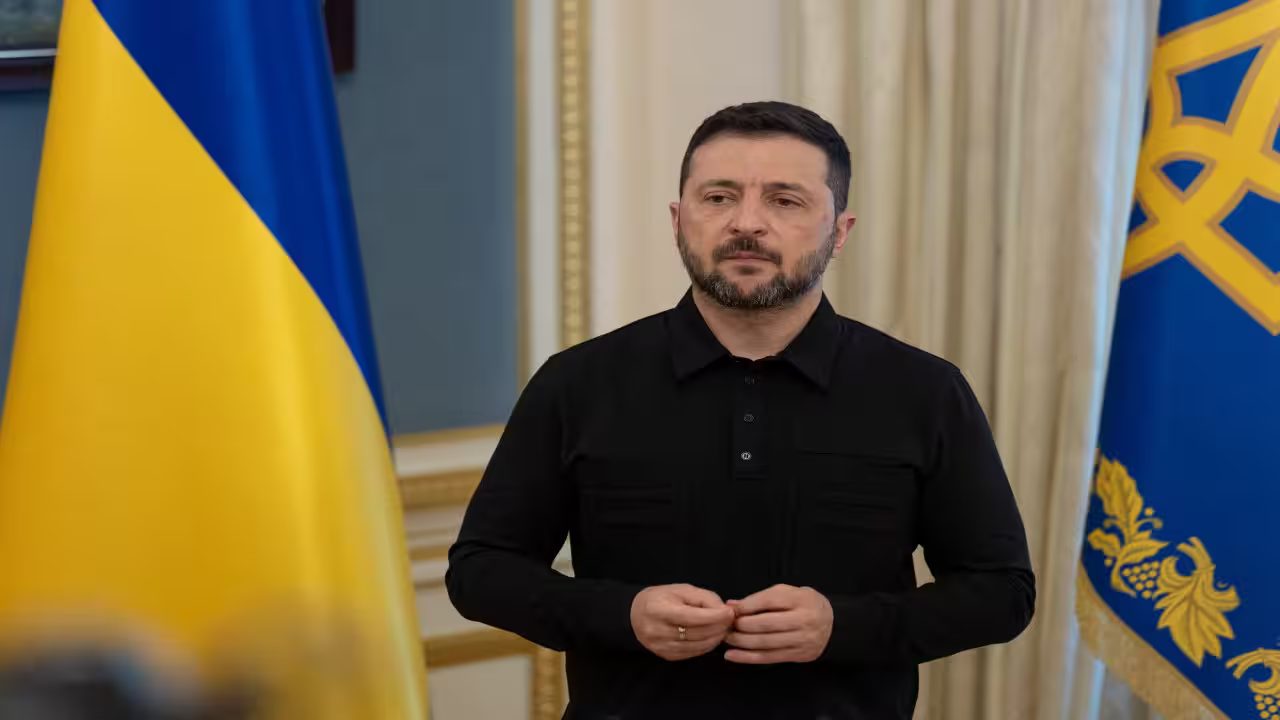 Zelensky Confirms US Offer for Trilateral Ukraine-Russia Talks by October End