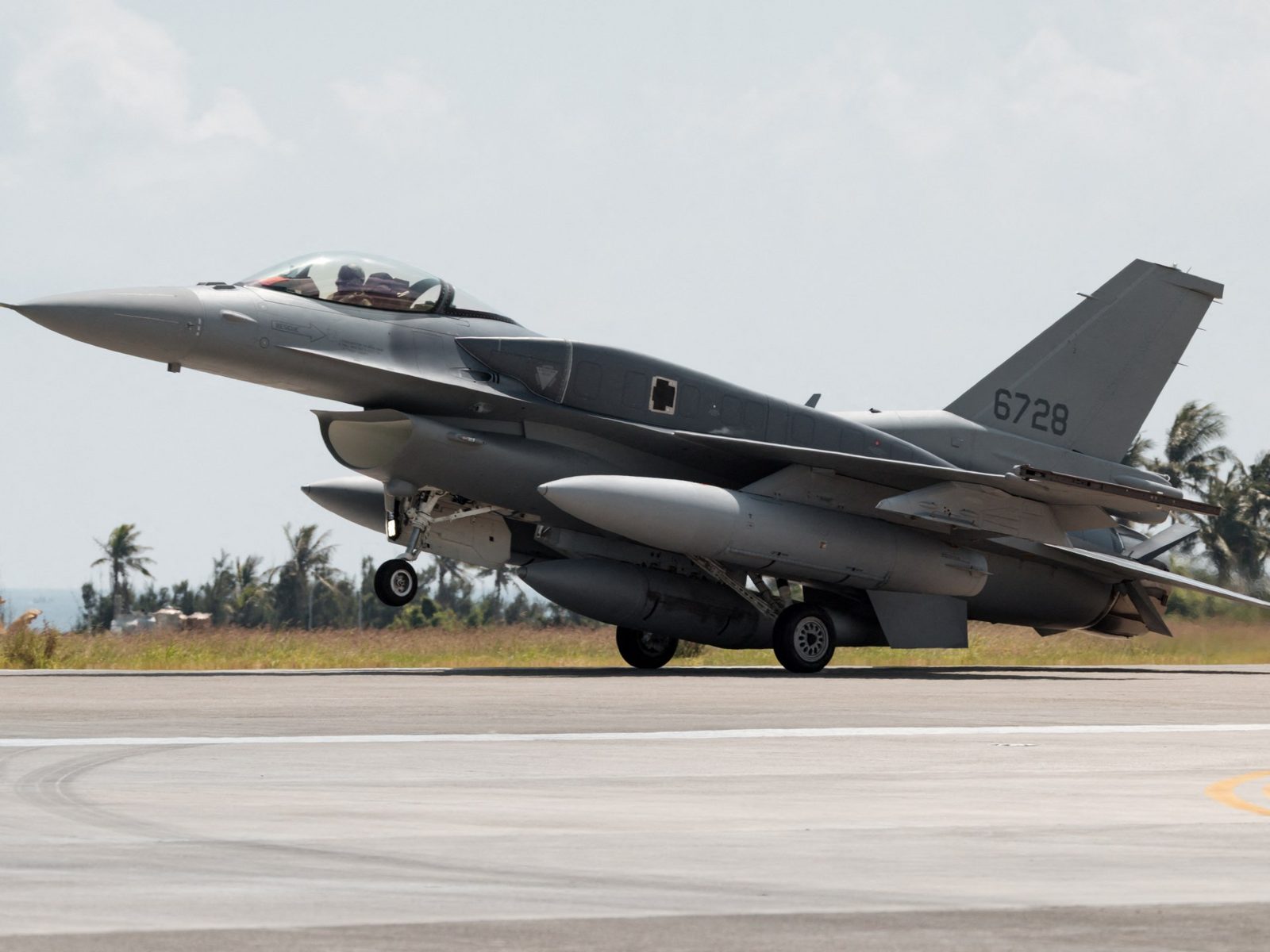 Taiwan receives first two US F-16V jets after 2019 order delays