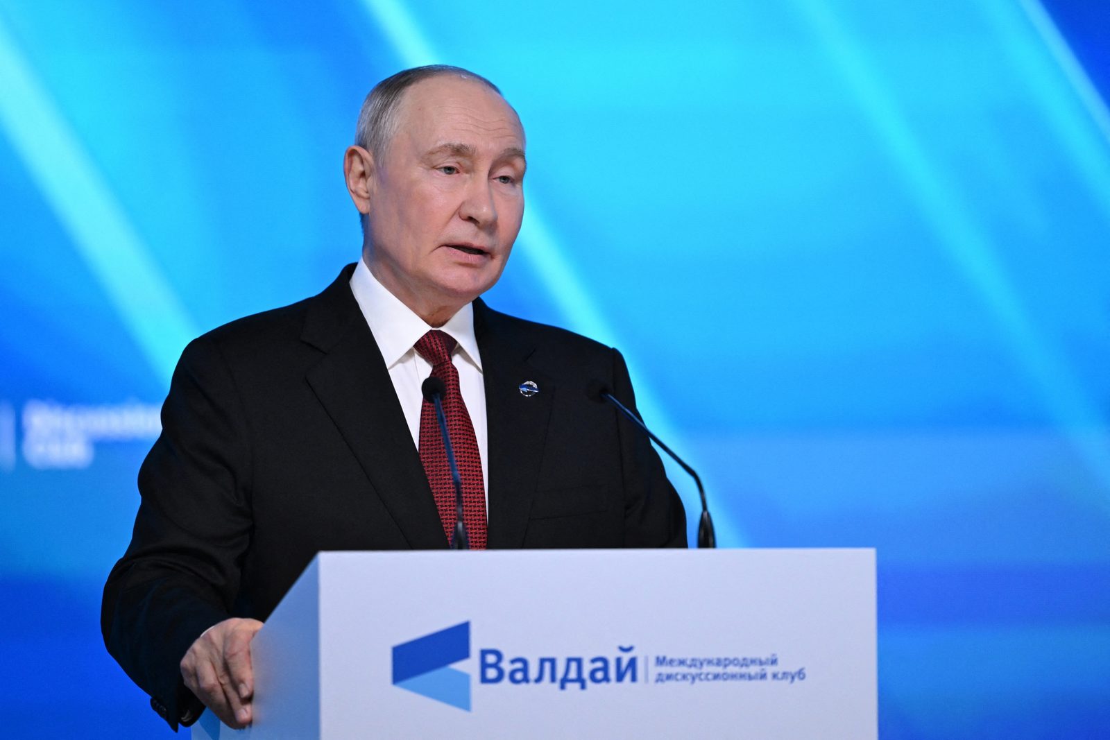 Putin says Russia would use full arsenal immediately if Kaliningrad attacked